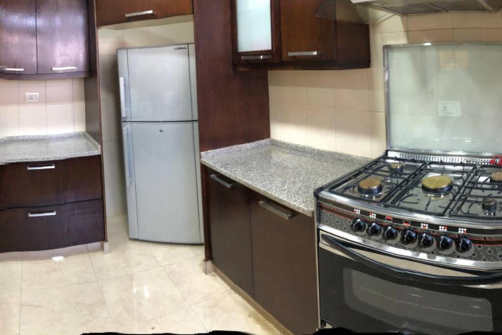 Apt 4 Rent/A Quiet Neighborhood Close To Services Amman Dış mekan fotoğraf