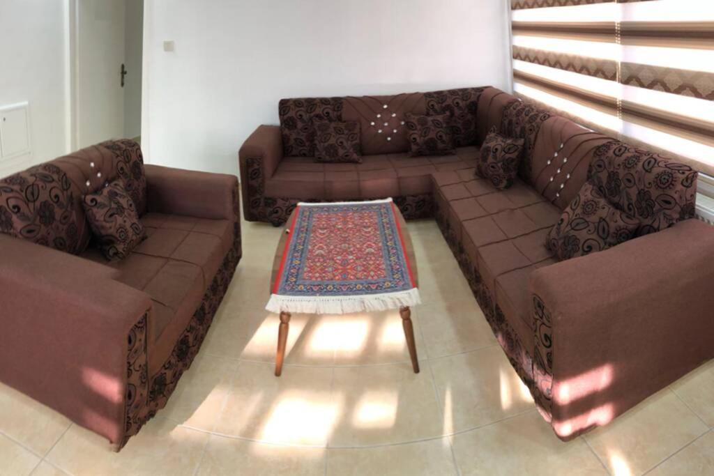 Apt 4 Rent/A Quiet Neighborhood Close To Services Amman Dış mekan fotoğraf