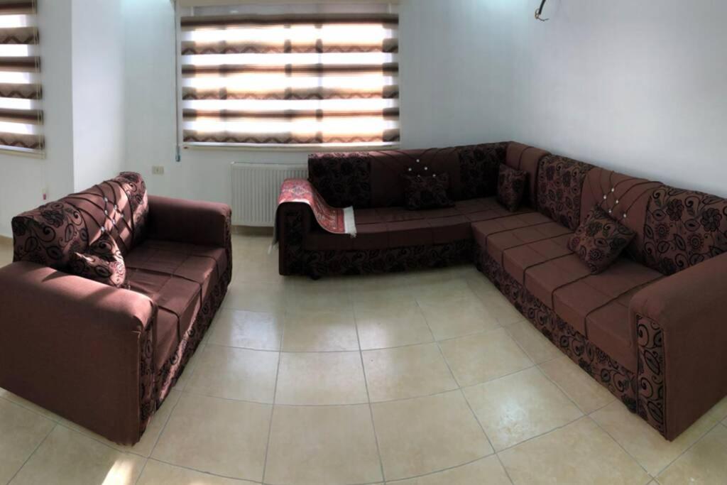 Apt 4 Rent/A Quiet Neighborhood Close To Services Amman Dış mekan fotoğraf